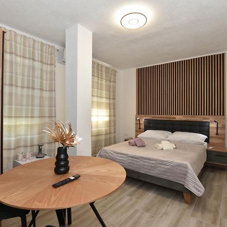 Jeta 2 Studio & Rooms 扎达尔 外观 照片